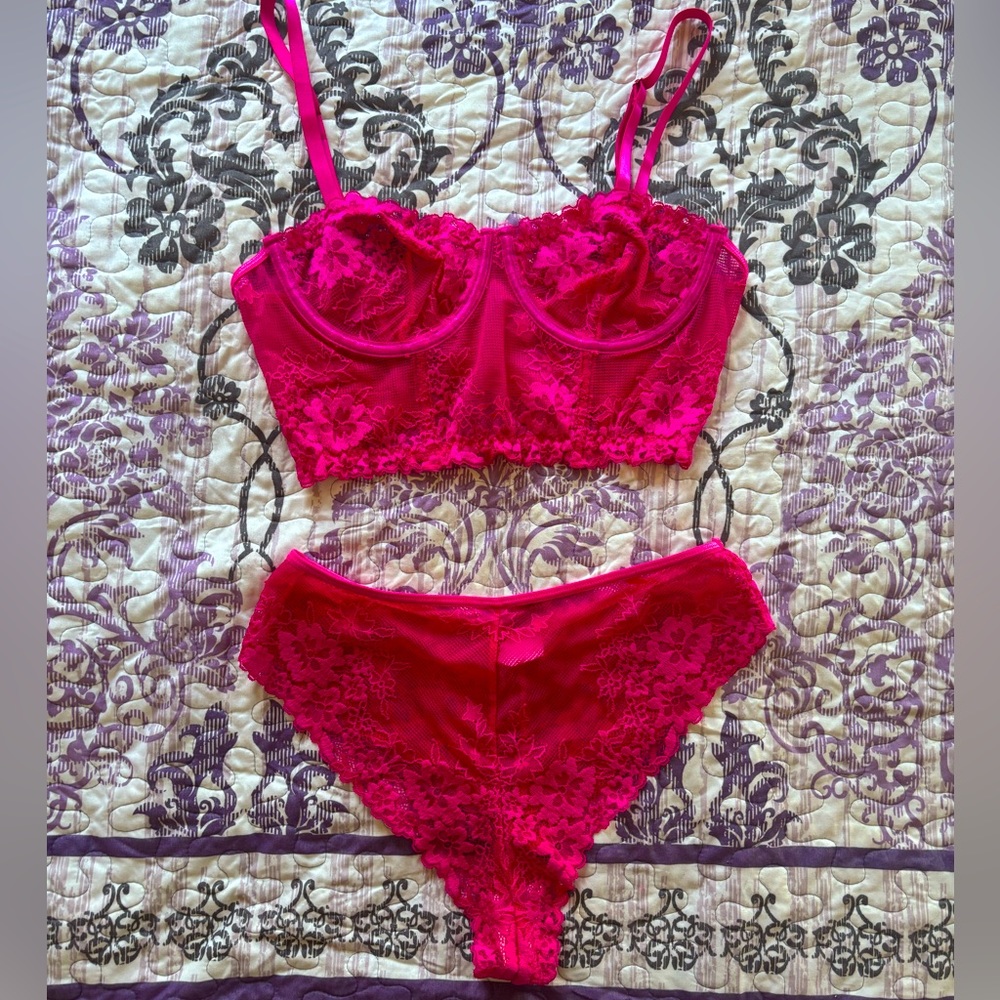 NEW Hot pink lace corset cheeky 2pc set
